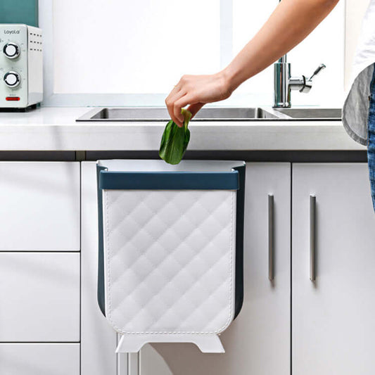 ゴミ箱 折りたたみ 薄型 キッチン 壁掛け 扉 薄い スリム ダストボックス 小さい コンパクト flatoo(フラトゥー)コンパクト商品専門店